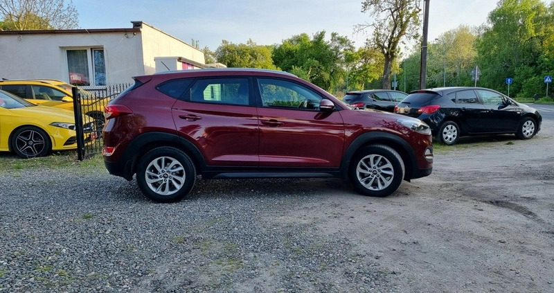 Hyundai Tucson cena 59700 przebieg: 145000, rok produkcji 2015 z Kamień Krajeński małe 211